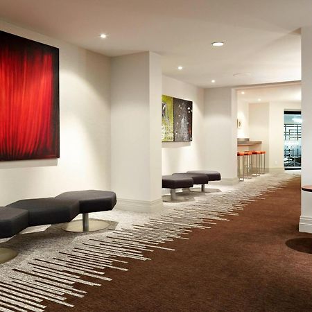 Delta Hotels By Marriott Фредериктон Интерьер фото