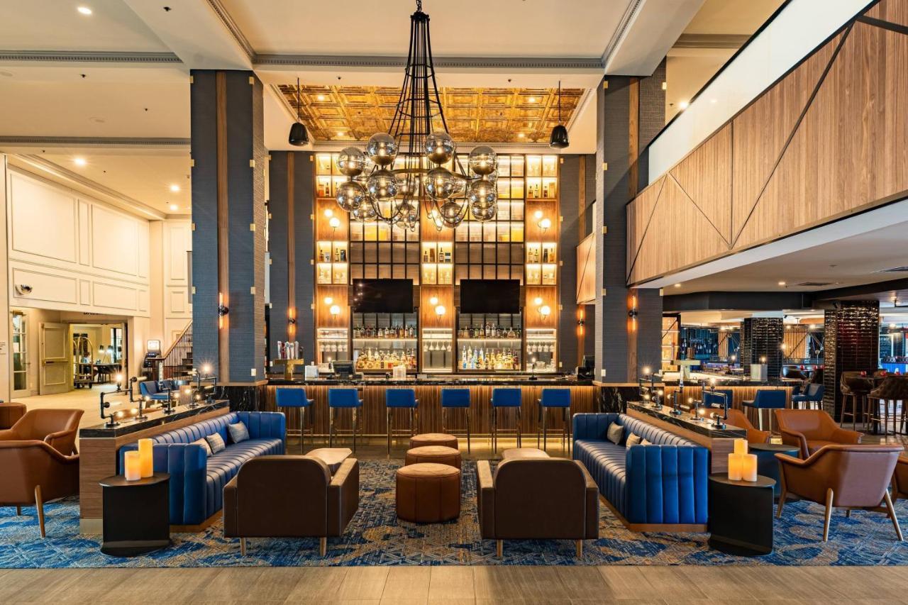 Delta Hotels By Marriott Фредериктон Экстерьер фото