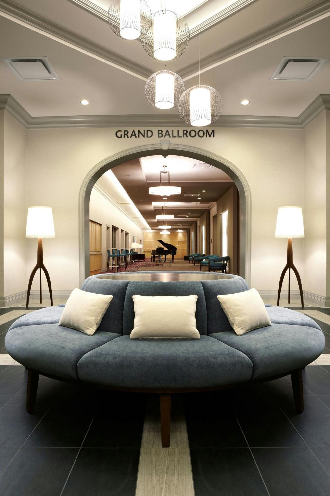 Delta Hotels By Marriott Фредериктон Интерьер фото